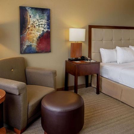 Doubletree By Hilton St. Louis At Westport Hotel Maryland Heights Eksteriør billede