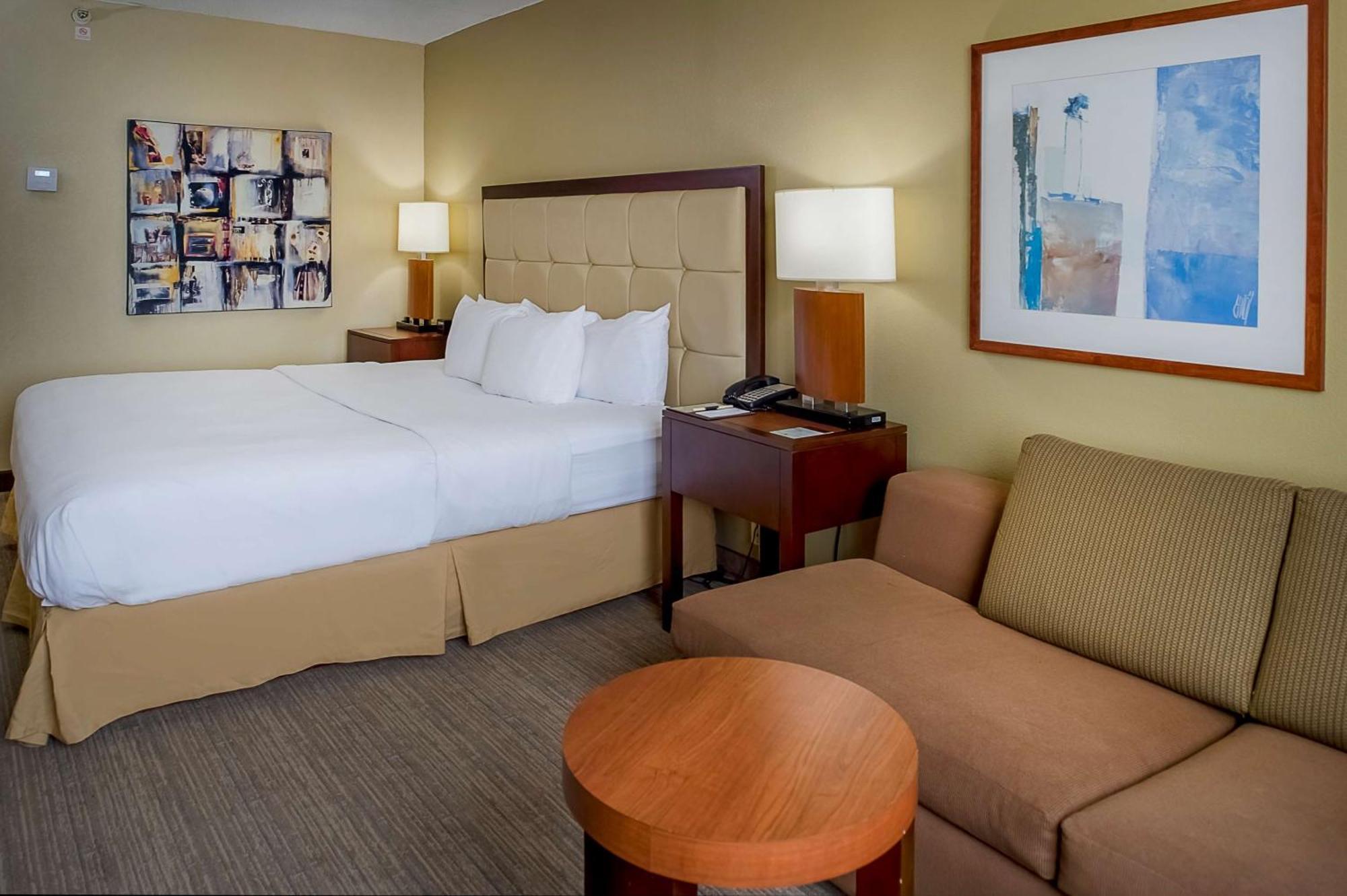 Doubletree By Hilton St. Louis At Westport Hotel Maryland Heights Eksteriør billede